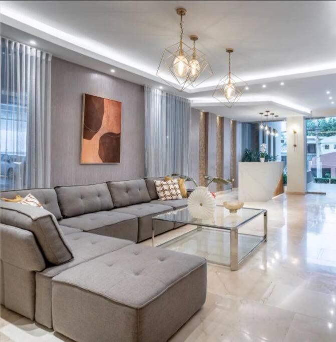 Dom. Rep. Exclusive 2 Bed Apt. Evaristo Morales Santo Domingo Exterior foto