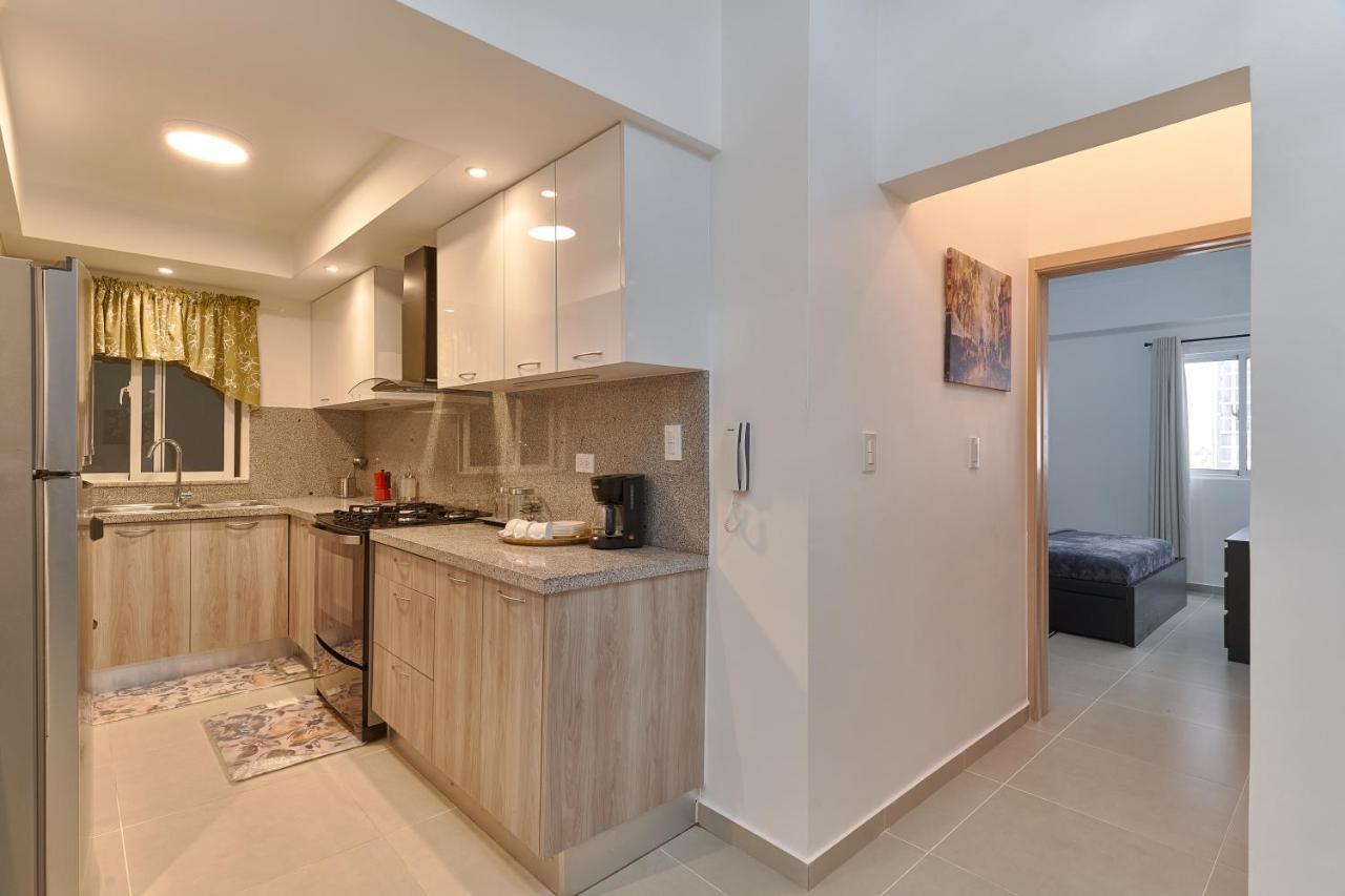 Dom. Rep. Exclusive 2 Bed Apt. Evaristo Morales Santo Domingo Exterior foto